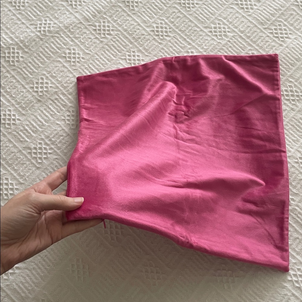 🌹FREE w/purchase NEW pink velvet Magenta Satin sheen soft pillowcase - Picture 4 of 17